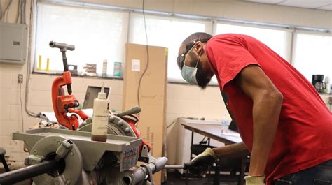 pipe fitting training in wynnfield heights|Pipe Fitting Training Jobs After Graduation .